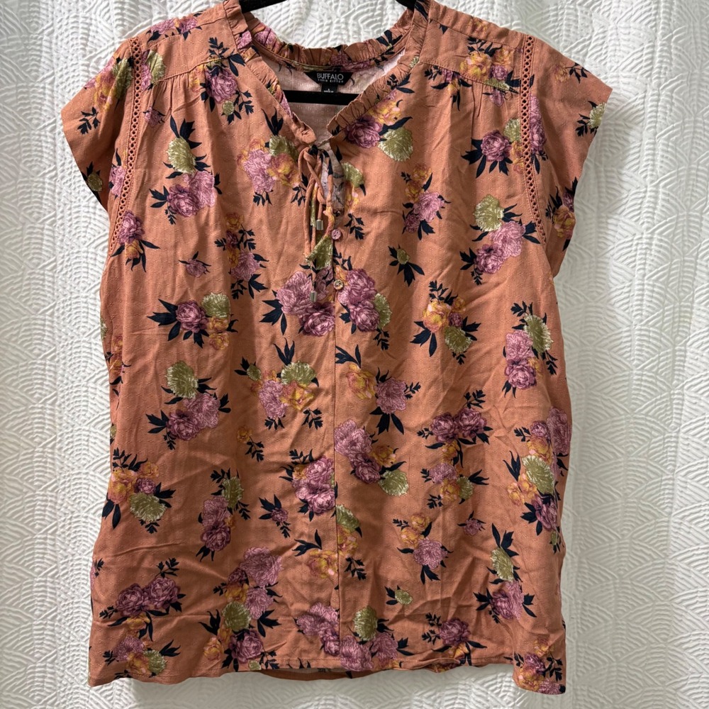 Buffalo Ladies' Flutter Sleeve Floral‎ Blouse Top size L